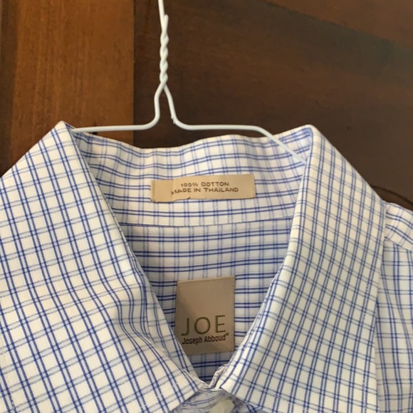 Men’s button down - Picture 2 of 3
